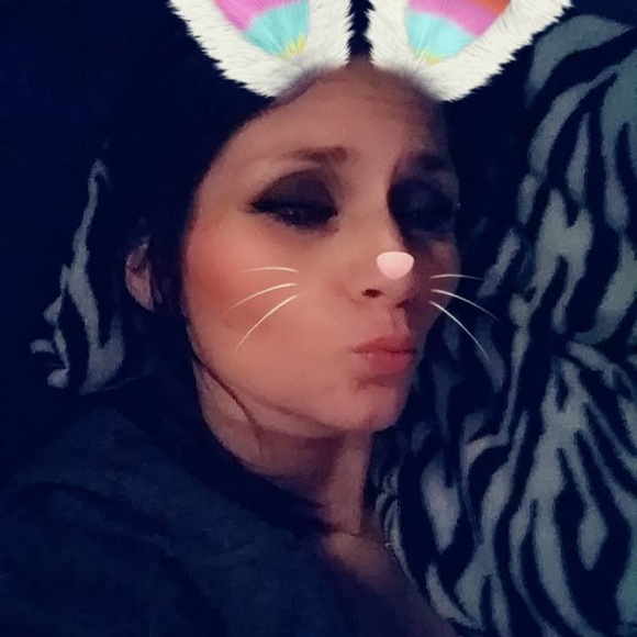 Meet your Posher, Sherri - Picture 1 of 1